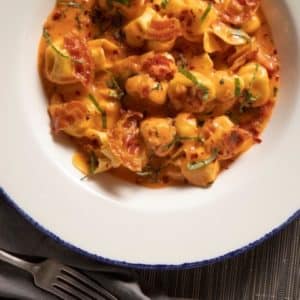 Brio Social (Opens Instagram in a new tab)